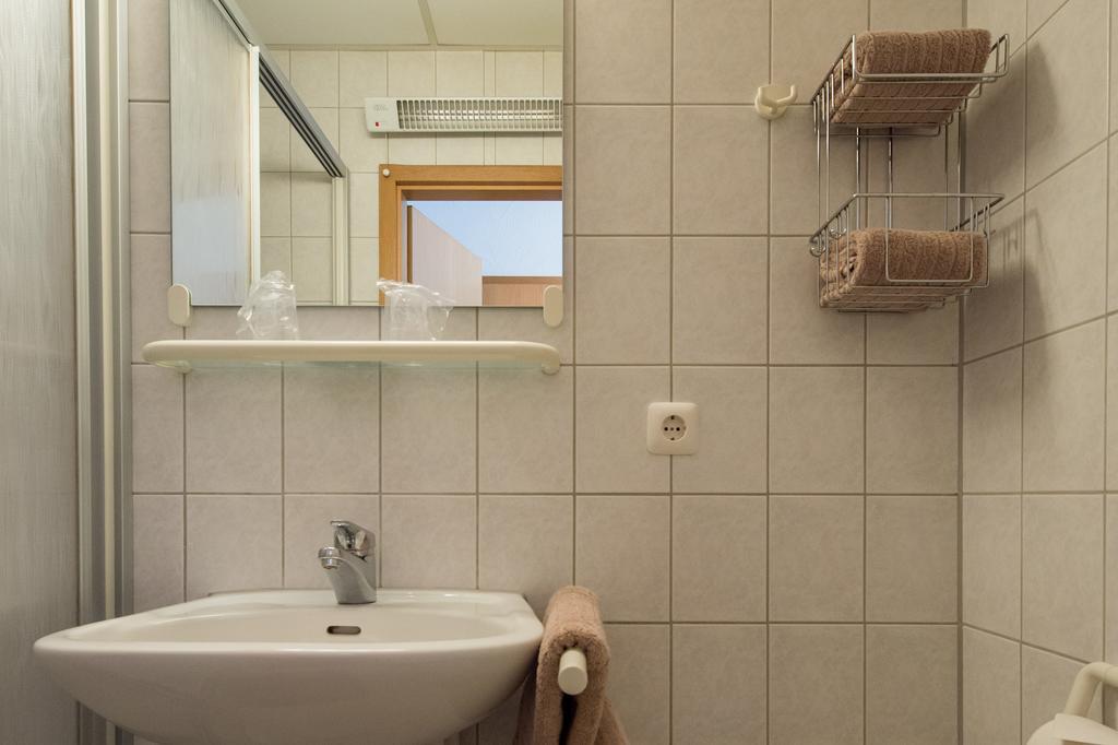 Hotel-Restaurant Schwyzerhuesli Viernheim Kültér fotó